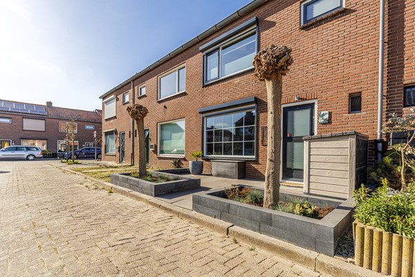 Medium property photo - Van Vollenhovenstraat 5, 3265 BX Piershil